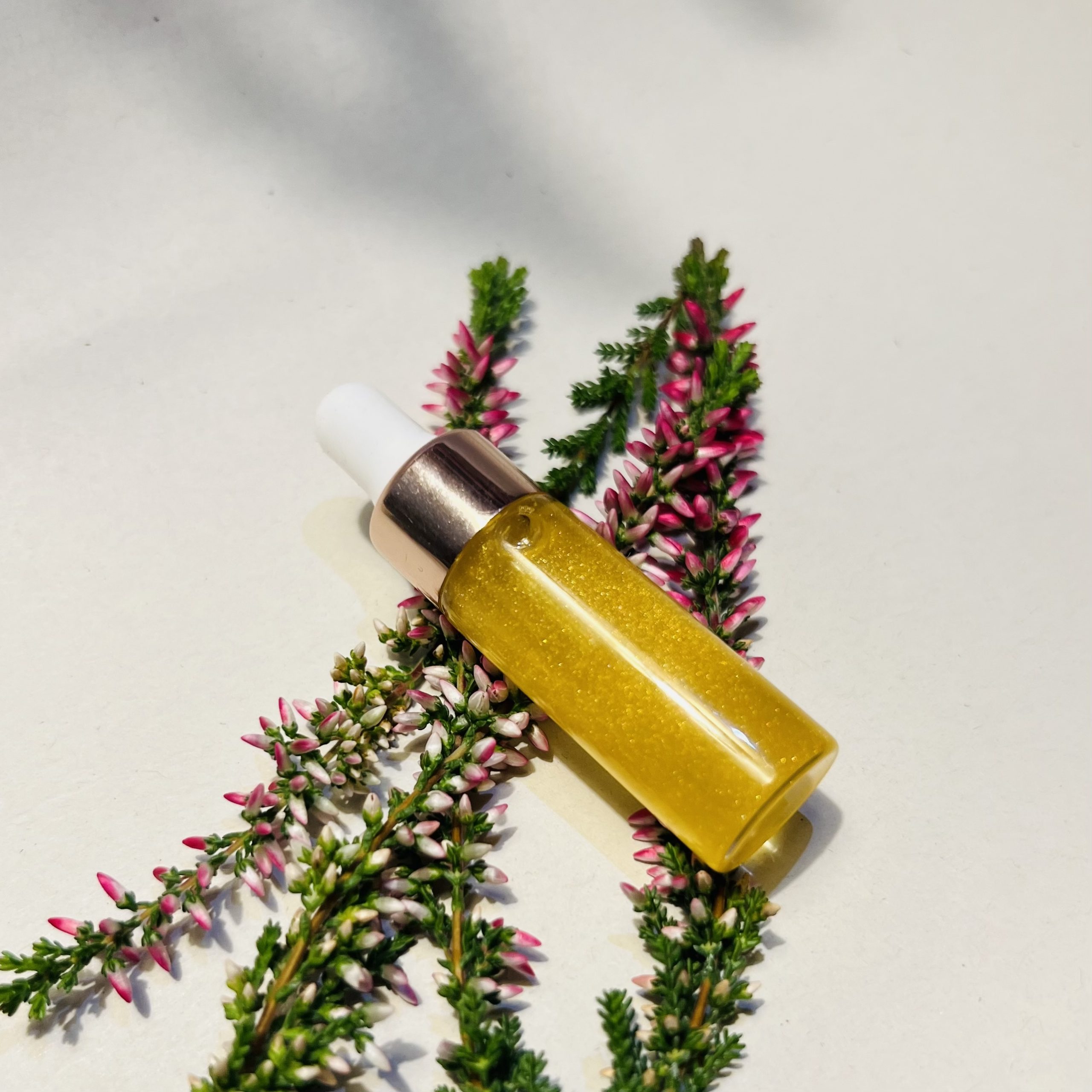 Serum do skórek i paznokci Monique - 10 ml - obrazek 3