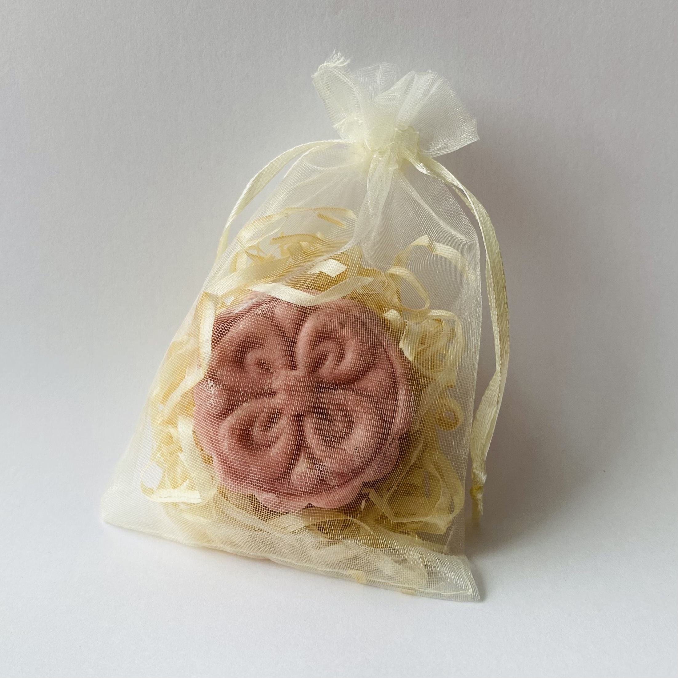 Szampon w kostce La vie est Belle - obrazek 2