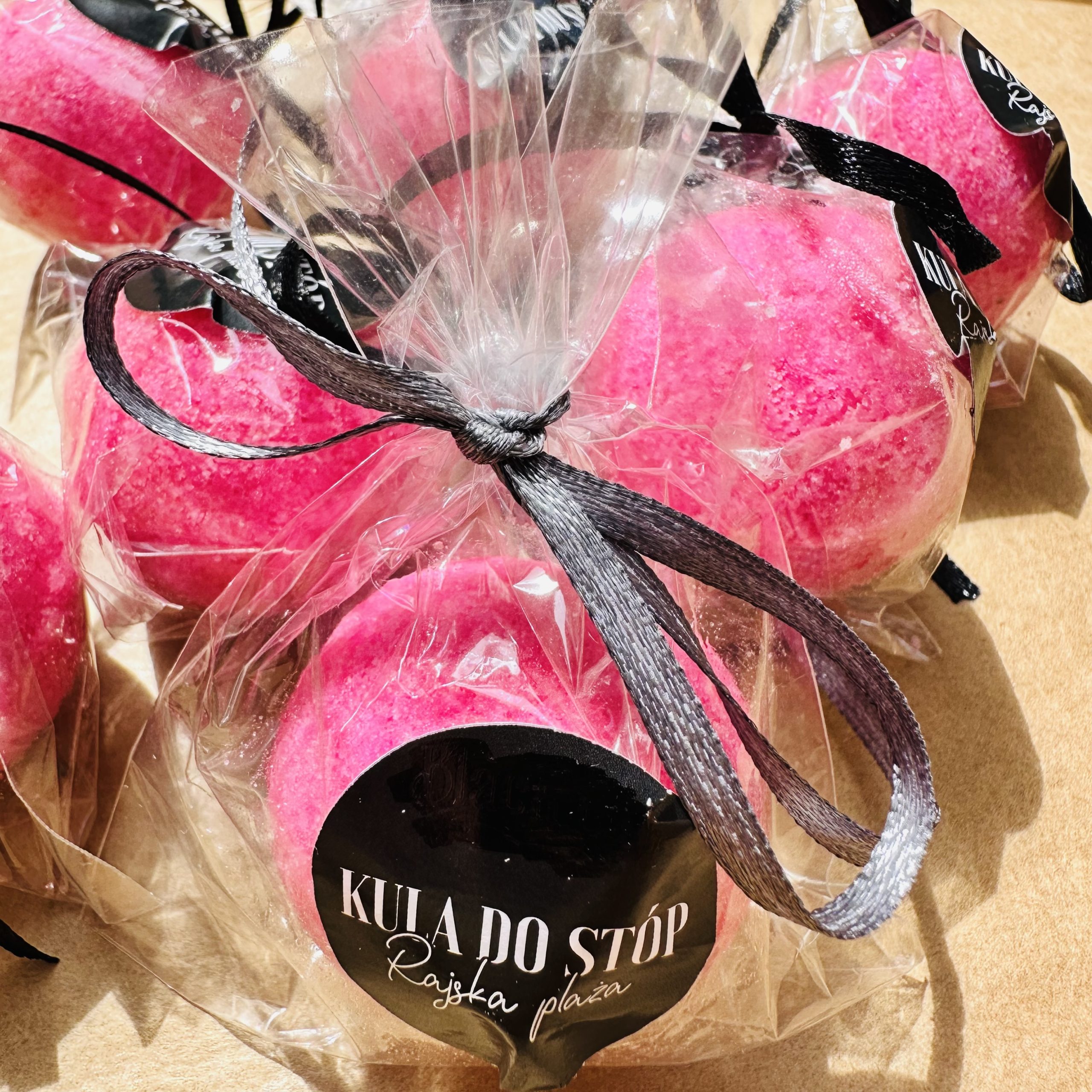 Kula do stóp Rajska Plaża